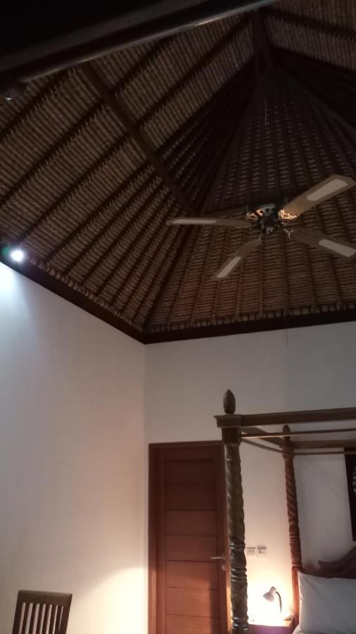 Jemeluk Beach Bungalows Amed  Ngoại thất bức ảnh